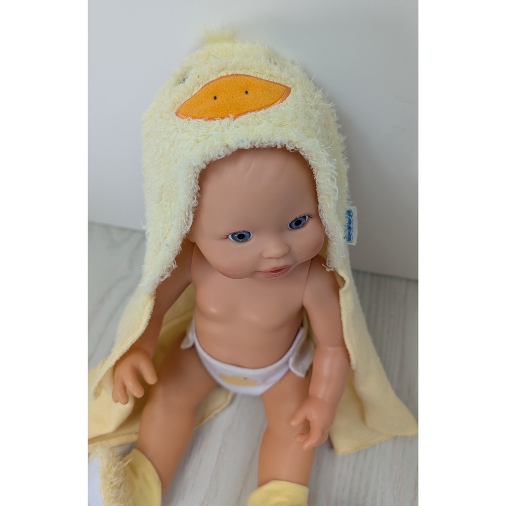 Fisher Price Little Mommy Scrub A Dub Baby Doll Yellow Duck Hooded Towel 2006